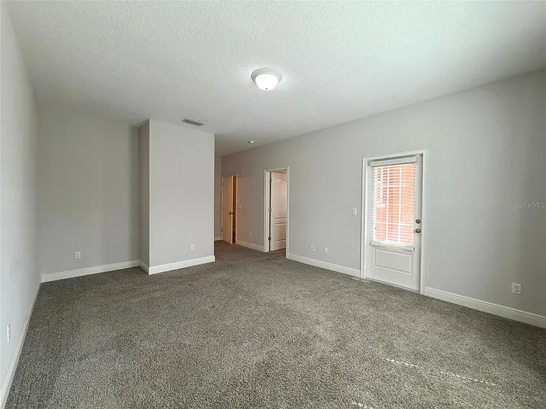 15381 Honeybell Dr — Photo 9