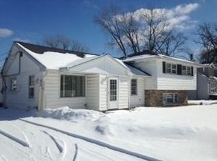 8605 Melvina Ave, Burbank, IL