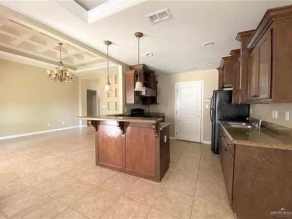 5th image of 2219 N Opal St