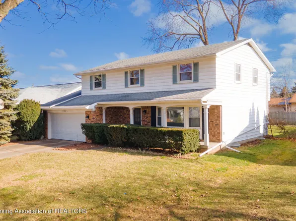 1100 Shelter Ln, Lansing, MI 48912