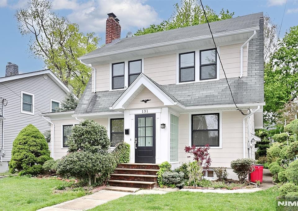 1st image of 131 Highwood Ave