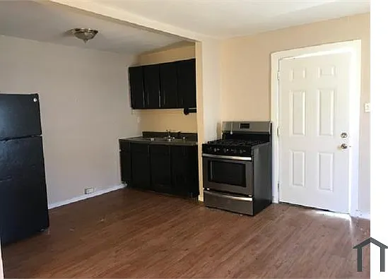 204 E Dullnig Ct #10