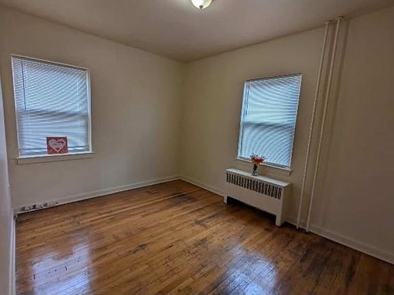 4th image of 4901 York Rd APT A1