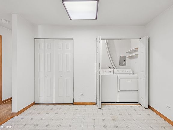 5th image of 137 Golden Dr