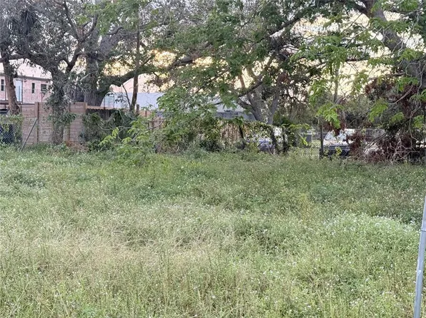 Veronica H Allen Pl #20, Sarasota, FL 34234