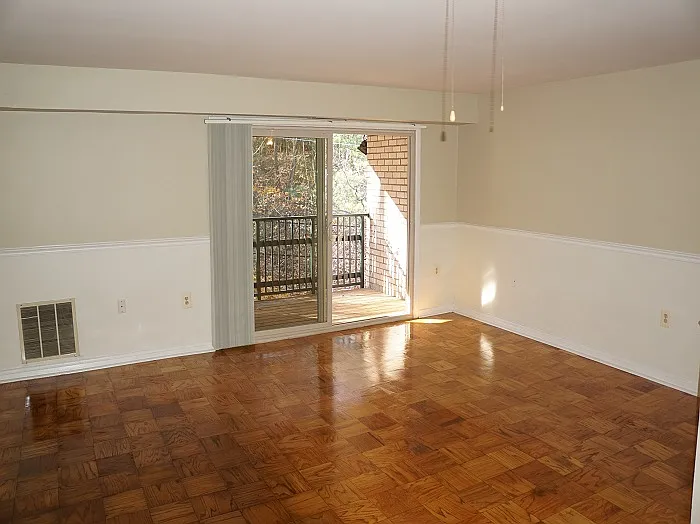 Calvert Hall Apartments — Photo 25