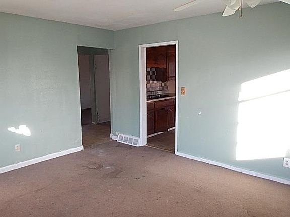 4th image of 4310 Nebraska Ave