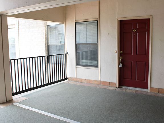 3rd image of 100 E El Prado Dr #201