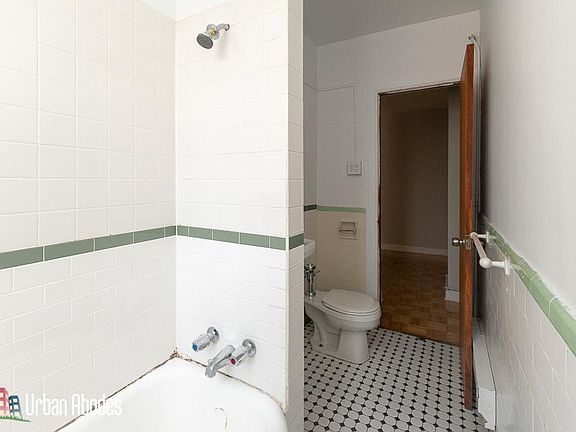 4th image of 505 W Belmont Avenue Ua Ua Ua #Ua7