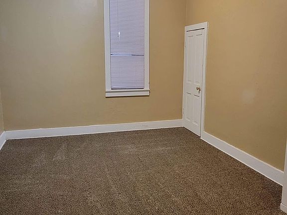 5th image of 1311 Huestis Ave