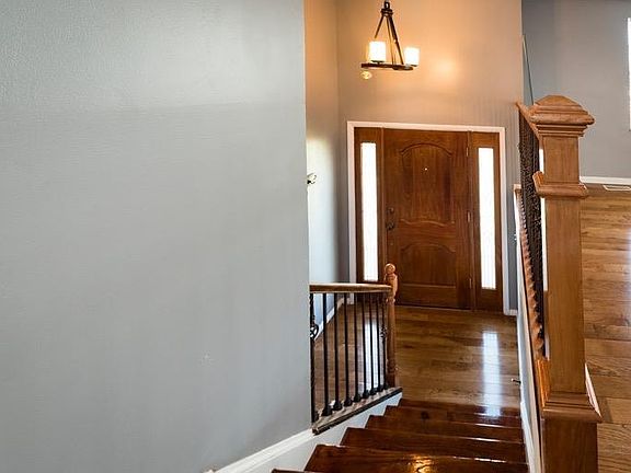 3rd image of 11418 Kary Ln