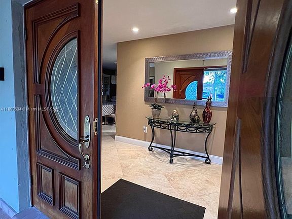 3rd image of 15121 Garvock Pl