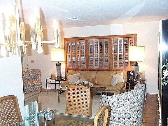 Dining to Living Room