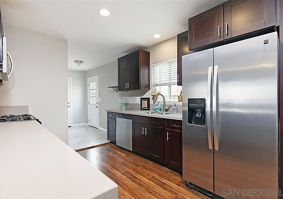 1st image of 948 W Renette Ave #1
