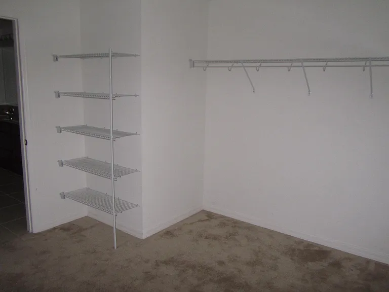 365 Blue Lake Cir — Photo 16