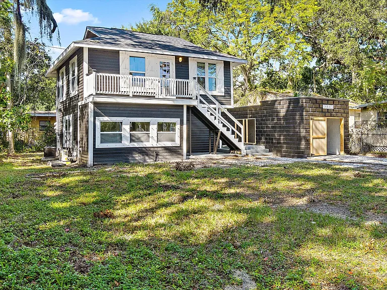 2243 Auburn St S #B — Photo 16