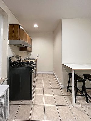 5th image of 34 Monroe Pl APT 1A