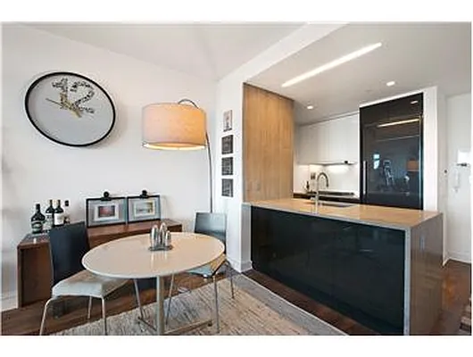 Rented by Douglas Elliman | media 23