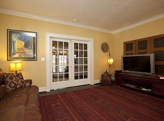 Lots of crown molding