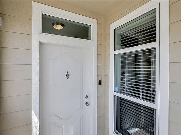 5th image of 1085 Tasman Dr