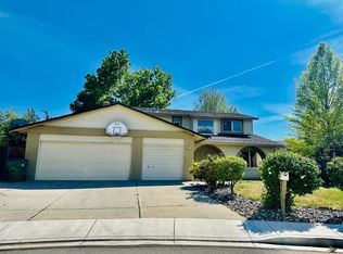 2327 Geneva Ct, Sparks, NV 89434
