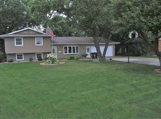 4778 Winghaven Dr, Waterloo, IA 50701