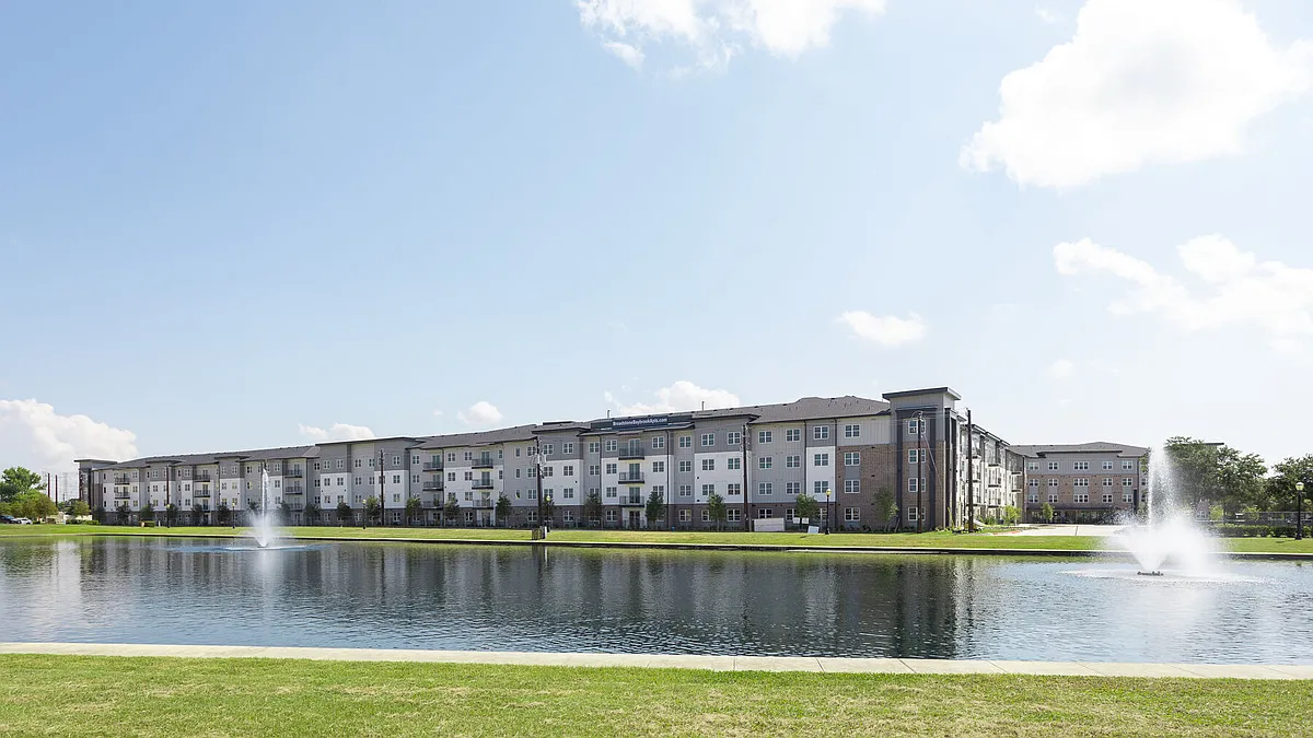 Building Photo - Broadstone Baybrook