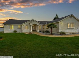 7605 Churn Creek Rd, Redding, CA 96002
