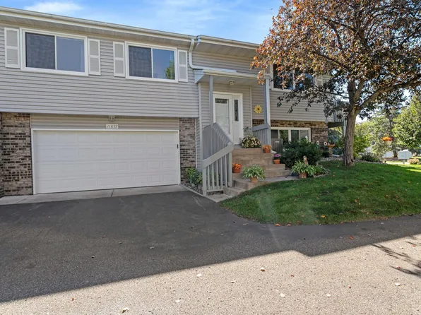 11859 Woodbine St NW, Coon Rapids, MN 55433