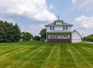 1971 N Mulberry Rd, Muscatine, IA 52761