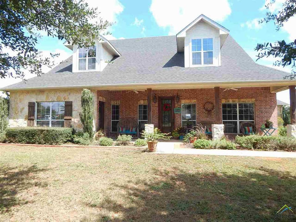1st image of 109 Pecan Valley Dr