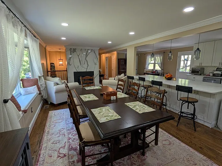 15715 Tierra Dr — Photo 16