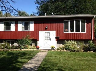 1003 N Indiana St, Griffith, IN 46319