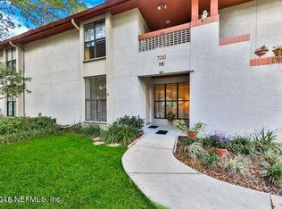 1606 Wood Hill Pl, Jacksonville, FL 32256