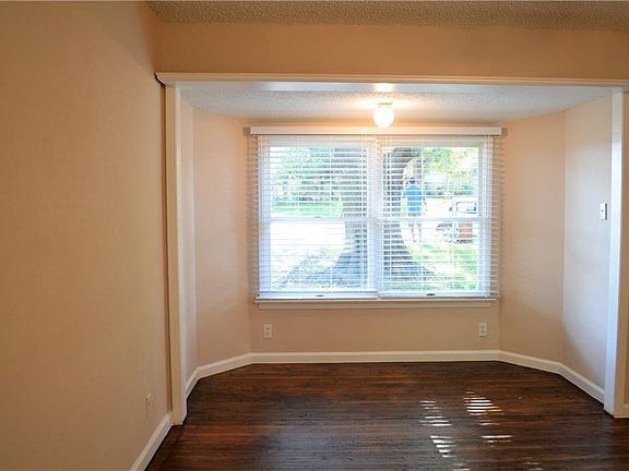2nd image of 13953 Montvale Dr