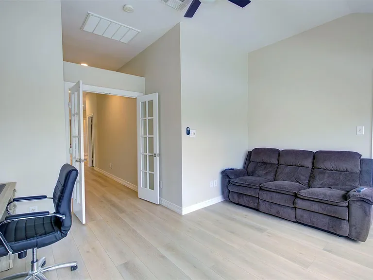 1711 Huldy St #A — Photo 25