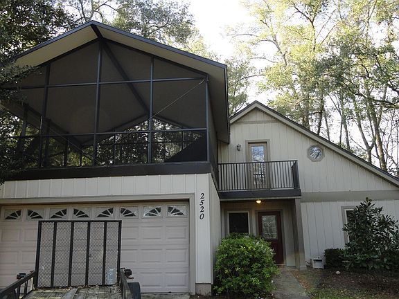 2nd image of 2520 Arthurs Court Ln