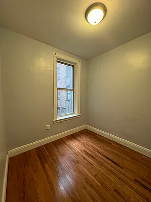 Rented by BRICK & GALO REALTY CORP | media 7