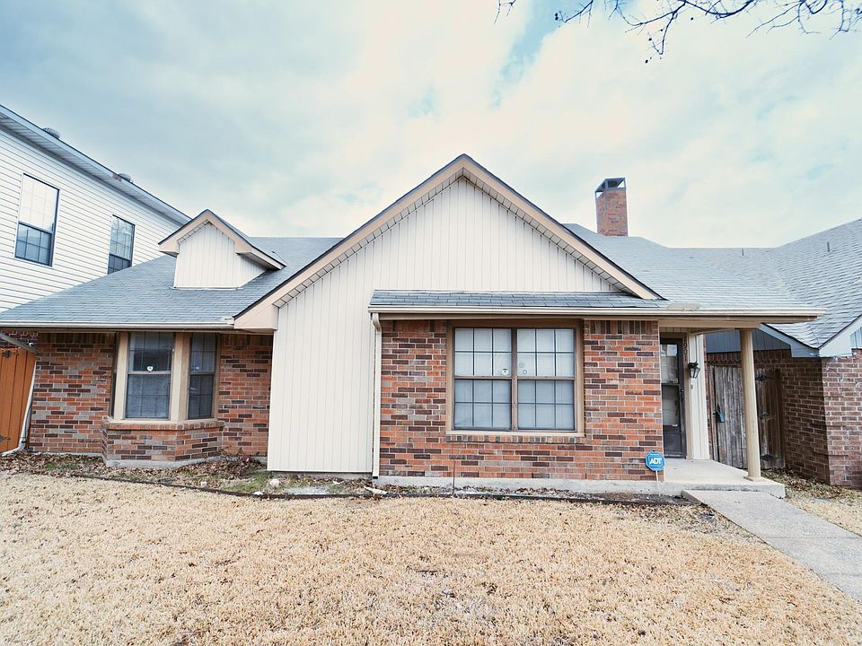 1st image of 1901 Wyatt Dr