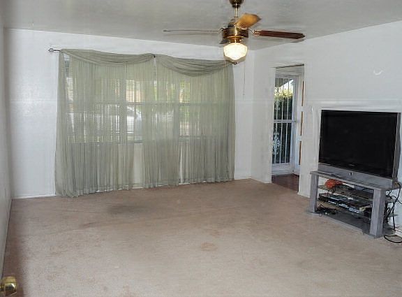 3rd image of 4507 Pasadena Dr