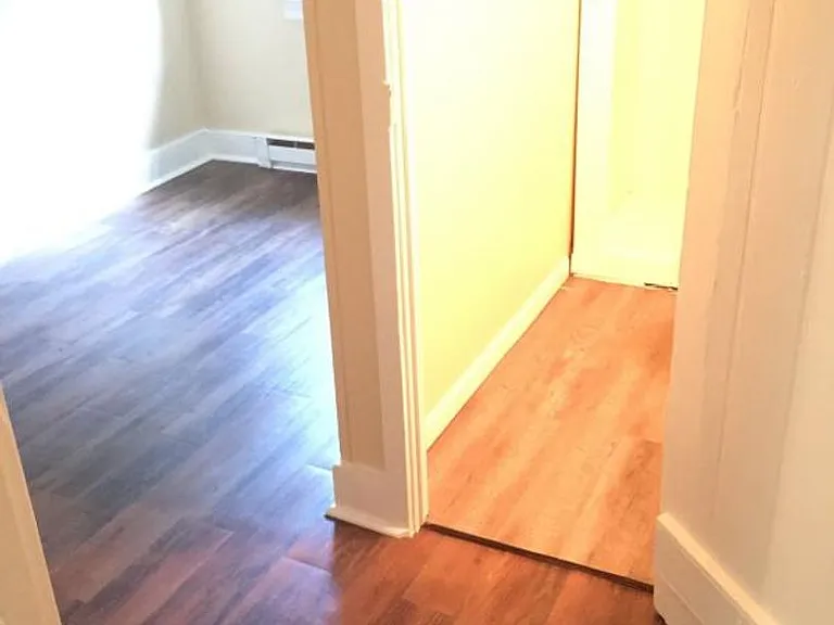 119 W Chapel Ave — Photo 13