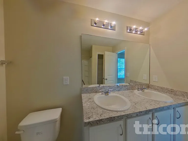 73 Bruce Ln — Photo 9