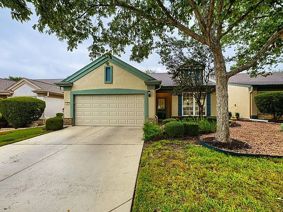 3rd image of 532 Farm Hill Dr