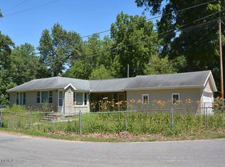 49089 Michigan Ave, Paw Paw, MI 49079