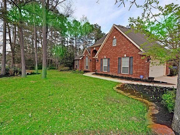 2nd image of 33126 Tall Oaks Way