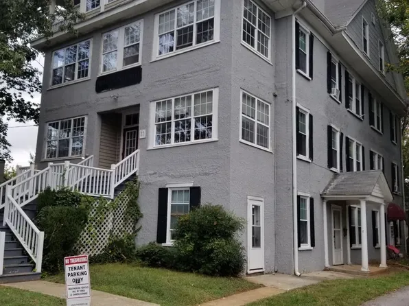 11 W Princeton Cir APT 5, Lynchburg, VA 24503