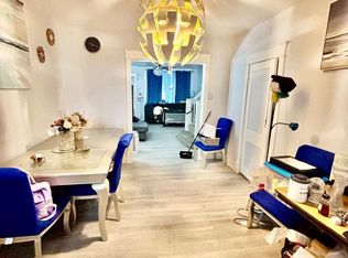 5233 N 6th St, Philadelphia, PA 19120