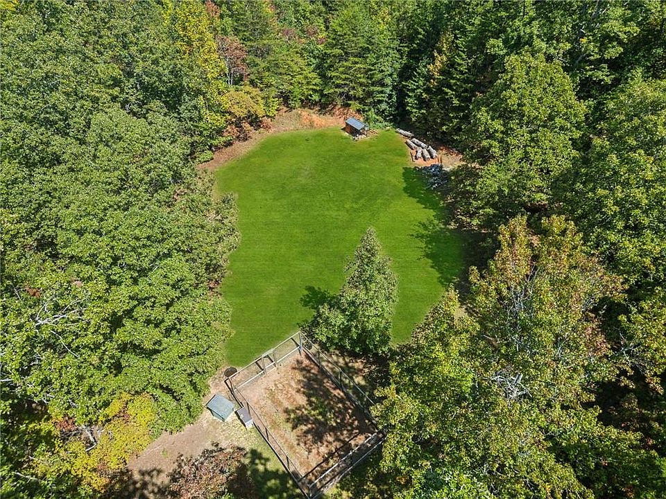 7th image of this home