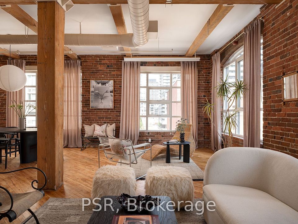 1st image of 90 Sherbourne St #407
