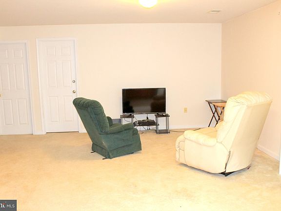 5th image of 1737 Finley Dr